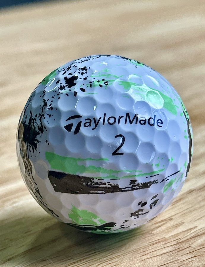 Golfballen die willen opvallen - Blog