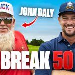 Bryson DeChambeau en John Daly amuseren zich 