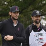 Adam Marrow is al tien jaar Pieters’ trouwe caddie